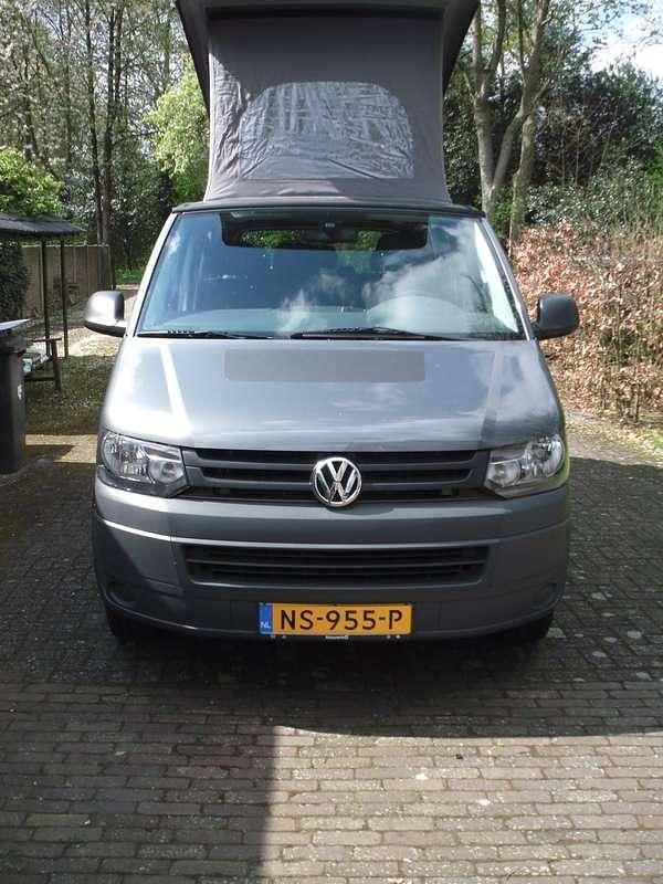 Grijs Gebruikt 2012 VW T5 Van | € 19.500 - Afbeelding 1/4