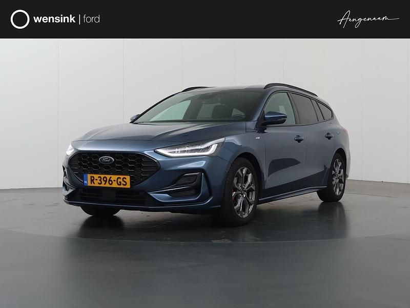 Blauw Gebruikt 2022 Ford Focus ST-Line Stationwagen | € 18.830 - Afbeelding 1/4