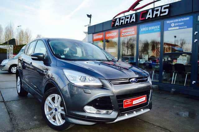 Grijs Gebruikt 2015 Ford Kuga Titanium SUV | € 11.950 (Goede deal) - Afbeelding 1/4