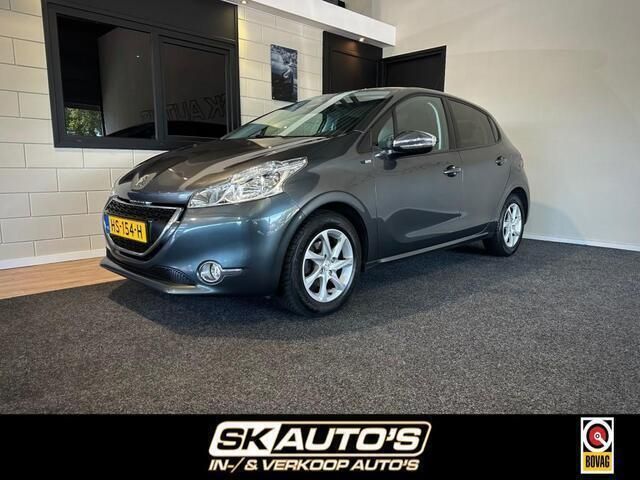 Grijs Gebruikt 2016 Peugeot 208 Style Hatchback | € 7.995 (Eerlijke prijs) - Afbeelding 1/4