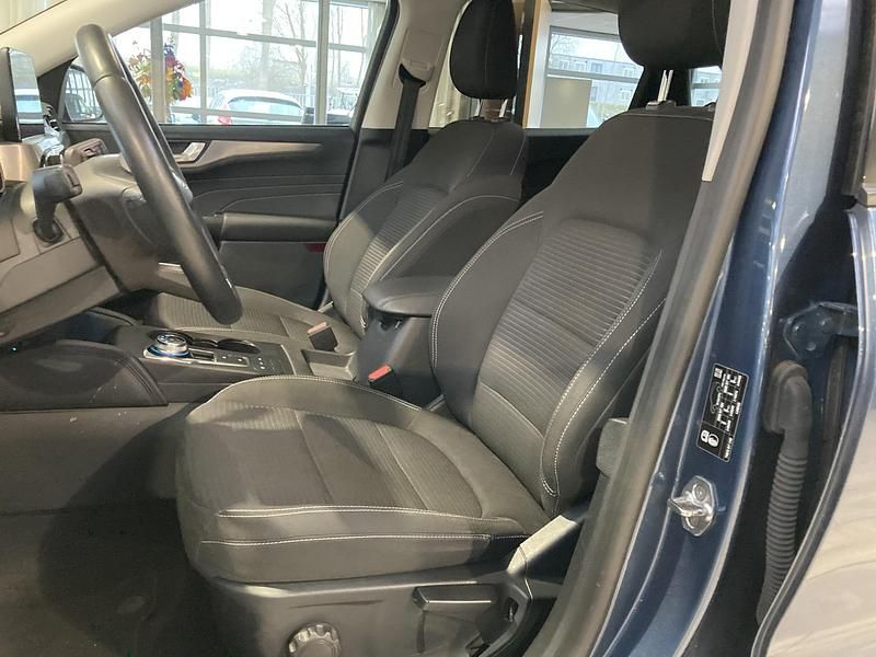 Occasion Ford Kuga Titanium 225 PK (165 kW) 2022 Blauw (metallic) SUV