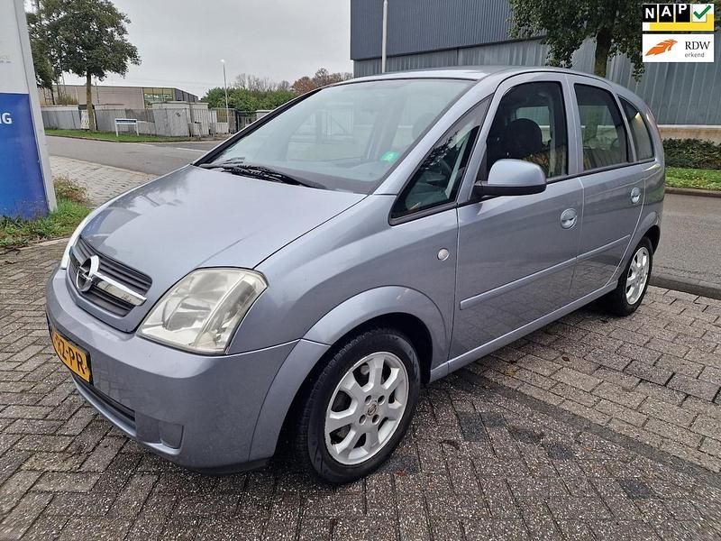 Grijs (metallic) Occasion 2005 Opel Meriva Enjoy MPV | € 899 (Eerlijke prijs) - Afbeelding 1/4