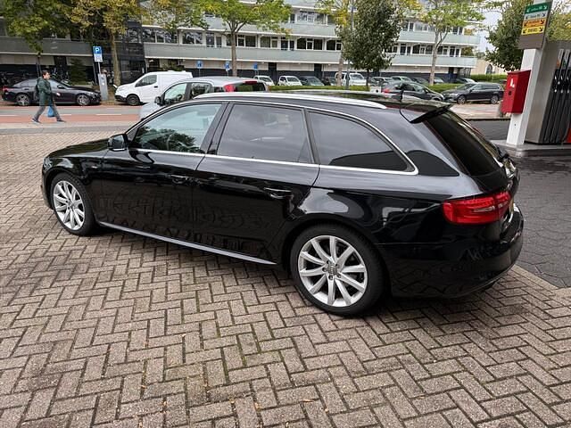 Occasion Audi A4 Business 150 PK (110 kW) 2014 Zwart Stationwagen