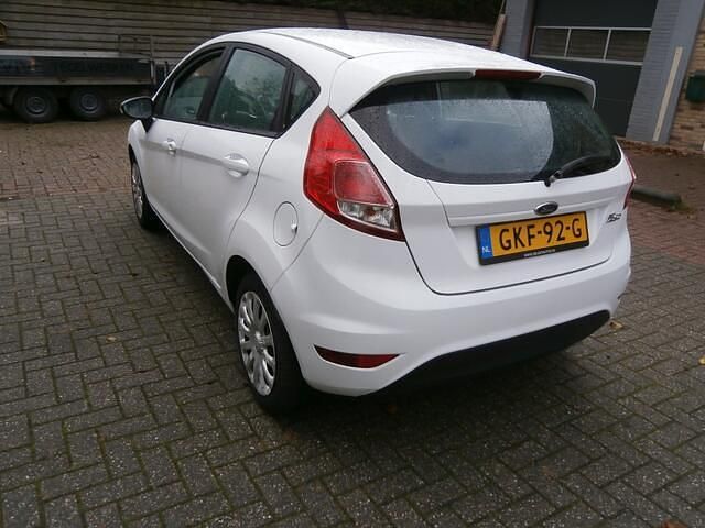 Occasion Ford Fiesta 60 PK (44 kW) 2015 Wit Hatchback