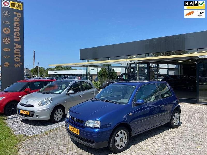 Blauw Gebruikt 1999 Seat Arosa Stella Hatchback | € 1.950 (Eerlijke prijs) - Afbeelding 1/4
