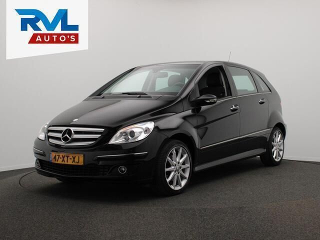 Zwart, metallic lak Gebruikt 2007 Mercedes B200 MPV | € 7.445 (Iets duurder) - Afbeelding 1/4
