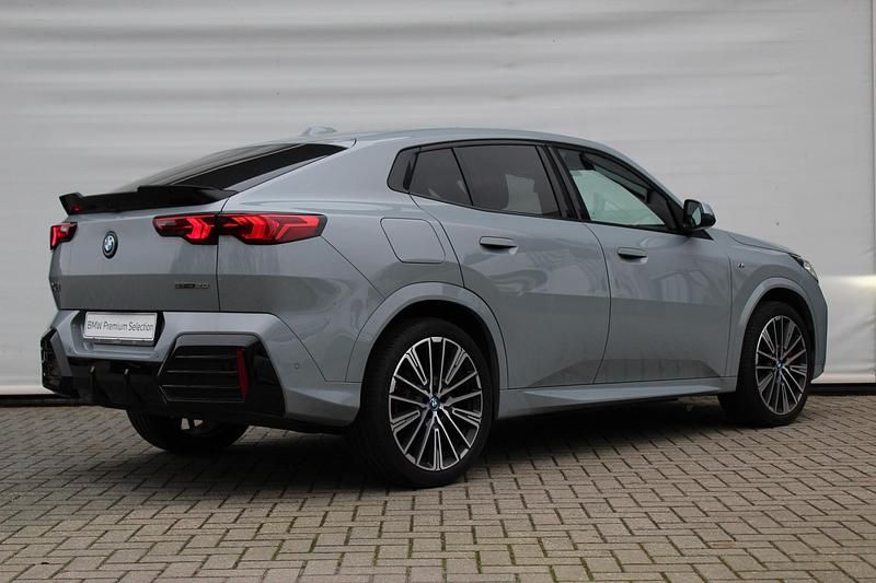 Occasion BMW iX2 M Sport 150 kW (204 PK) 2025 Grijs SUV