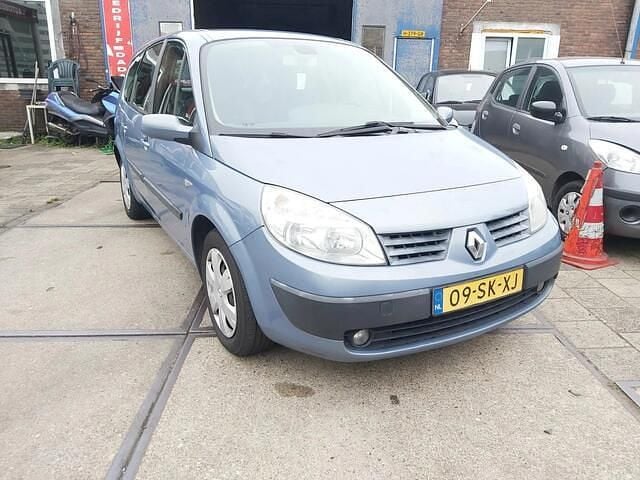 Blauw Gebruikt 2006 Renault Grand Scénic II Dynamique MPV | € 1.750 (Iets duurder) - Afbeelding 1/4