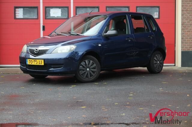 Blauw Gebruikt 2004 Mazda 2 Exclusive MPV | € 1.250 (Eerlijke prijs) - Afbeelding 1/4