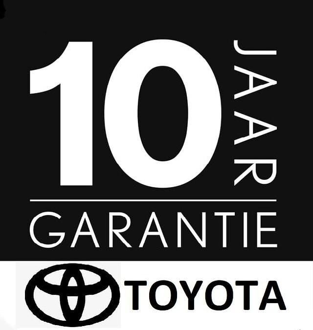 Occasion Toyota Yaris Hybrid Executive 2021 Zwart (metallic) Hatchback