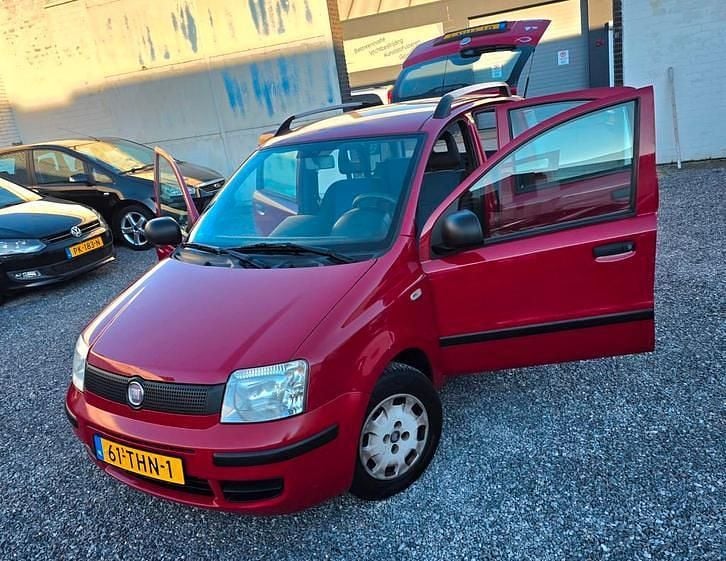 Occasion Fiat Panda Active 69 PK (50 kW) 2012 Rood (metallic) Hatchback