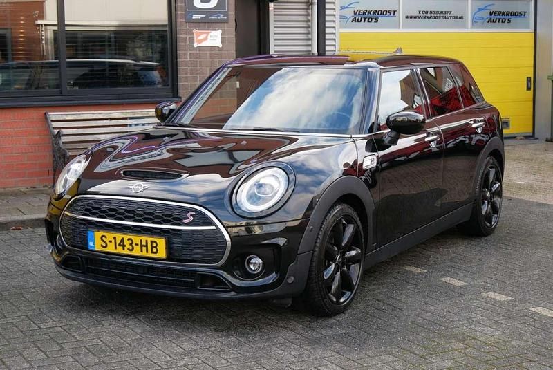 Occasion Mini Cooper S Clubman 192 PK (141 kW) 2019 Zwart Stationwagen