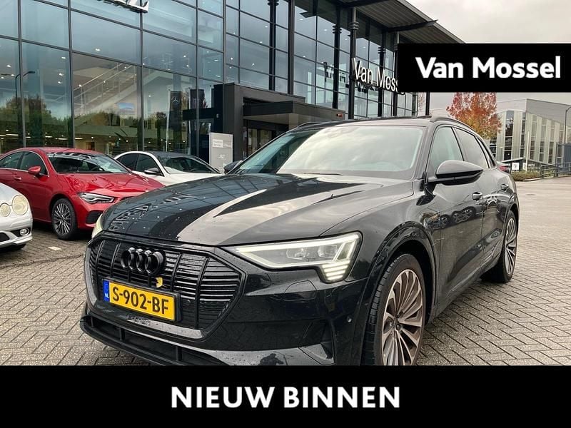 Zwart Occasion 2023 Audi e-tron Advanced SUV | € 37.900 (Eerlijke prijs) - Afbeelding 1/4