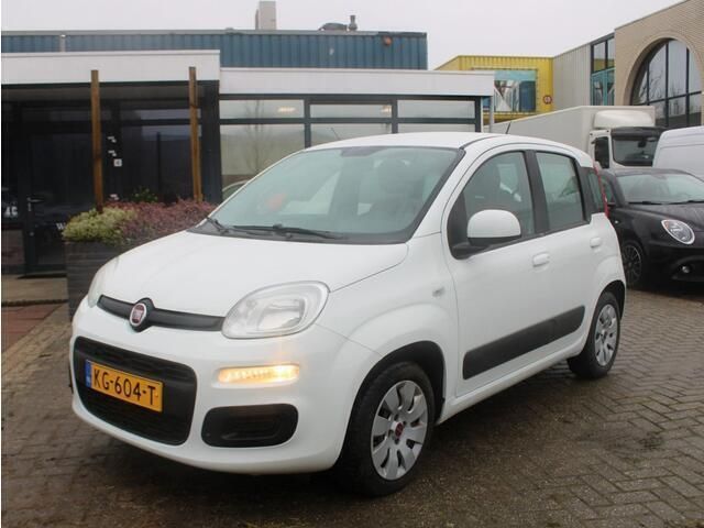 Wit Gebruikt 2016 Fiat Panda Hatchback | € 6.950 (Eerlijke prijs) - Afbeelding 1/4