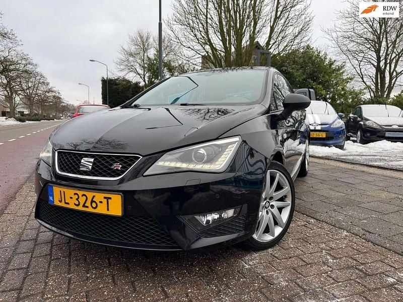 Zwart (metallic) Gebruikt 2016 Seat Ibiza SC FR Hatchback | € 5.995 (Goede deal) - Afbeelding 1/4
