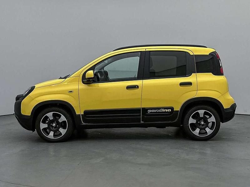 Occasion Fiat Panda 69 PK (50 kW) 2024 Geel Hatchback