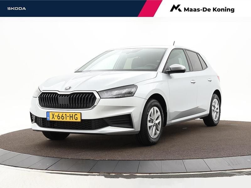 Zilver Gebruikt 2023 Skoda Fabia Ambition Hatchback | € 18.440 (Eerlijke prijs) - Afbeelding 1/4