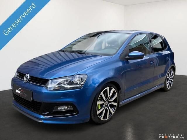 Blauw Gebruikt 2015 VW Polo R-line Hatchback | € 12.999 (Eerlijke prijs) - Afbeelding 1/4