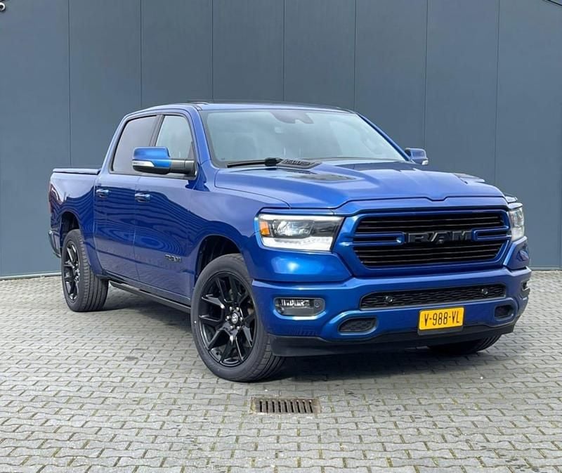 Blauw (metallic) Occasion 2019 Dodge Ram Pickup | € 57.597 - Afbeelding 1/4