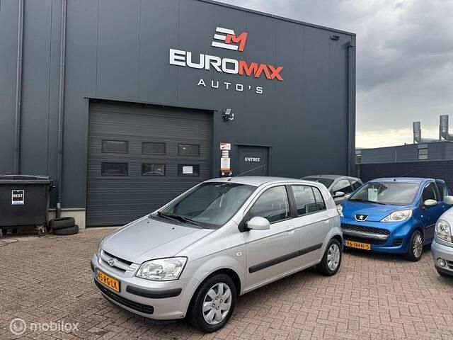 Grijs Gebruikt 2005 Hyundai Getz Active Hatchback | € 2.749 (Iets duurder) - Afbeelding 1/4