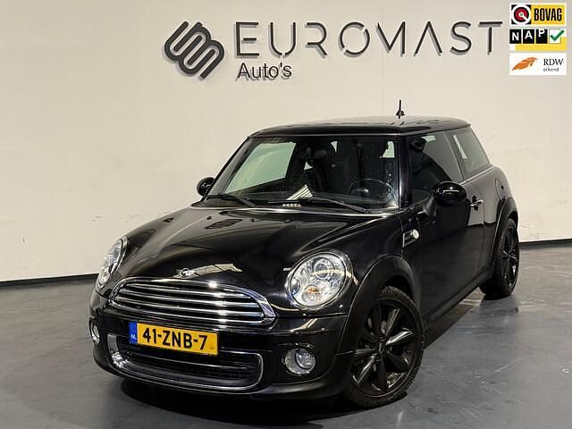 Zwart Gebruikt 2013 Mini ONE Chili Hatchback | € 5.495 (Eerlijke prijs) - Afbeelding 1/4