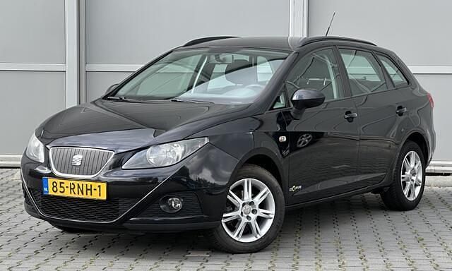 Zwart Gebruikt 2011 Seat Ibiza ST Copa Stationwagen | € 1.699 (Eerlijke prijs) - Afbeelding 1/4