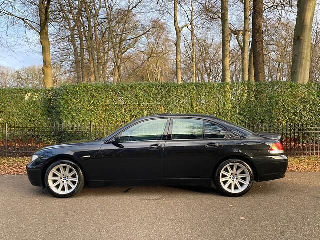 Occasion BMW 745 Shadowline 333 PK (244 kW) 2004 Zwart (metallic) Sedan