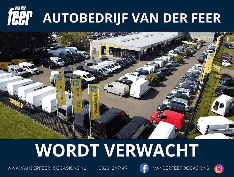 Grijs Gebruikt 2022 Suzuki Vitara Style SUV | € 21.950 (Eerlijke prijs) - Afbeelding 1/1
