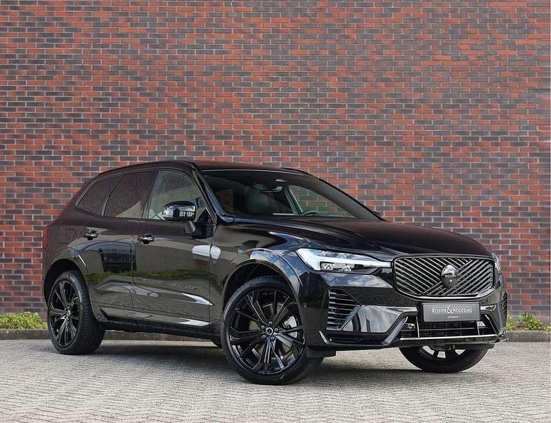 Zwart Nieuw 2025 Volvo XC60 Ultra SUV | € 73.450 - Afbeelding 1/4