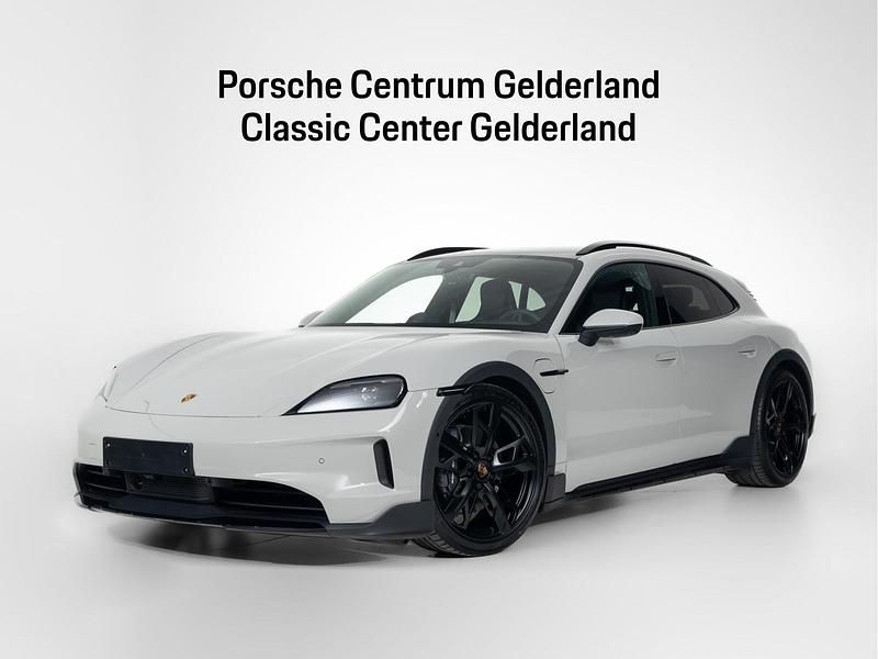 Grijs Occasion 2025 Porsche Taycan Cross Turismo Sedan | € 149.900 - Afbeelding 1/4