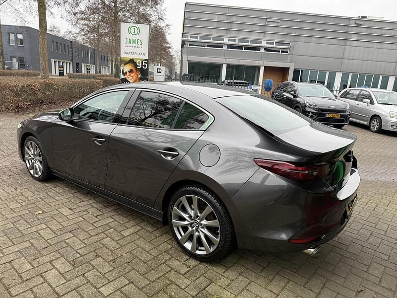 Occasion Mazda 3 Luxury 187 PK (137 kW) 2021 Grijs Sedan