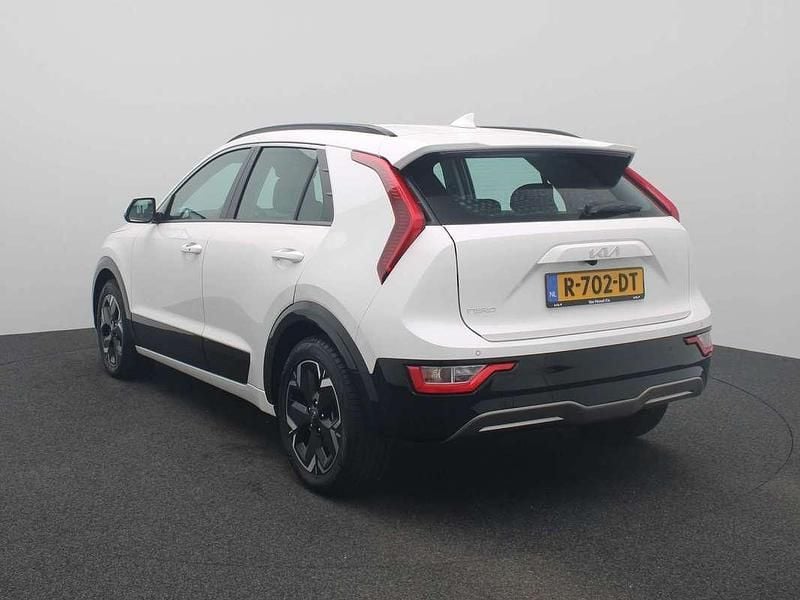 Wit, metallic lak Gebruikt 2022 Kia e-Niro 3 SUV | € 28.740 (Goede deal) - Afbeelding 1/3