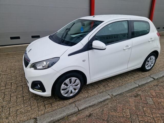 Wit Gebruikt 2015 Peugeot 108 Active Hatchback | € 5.499 (Eerlijke prijs) - Afbeelding 1/4