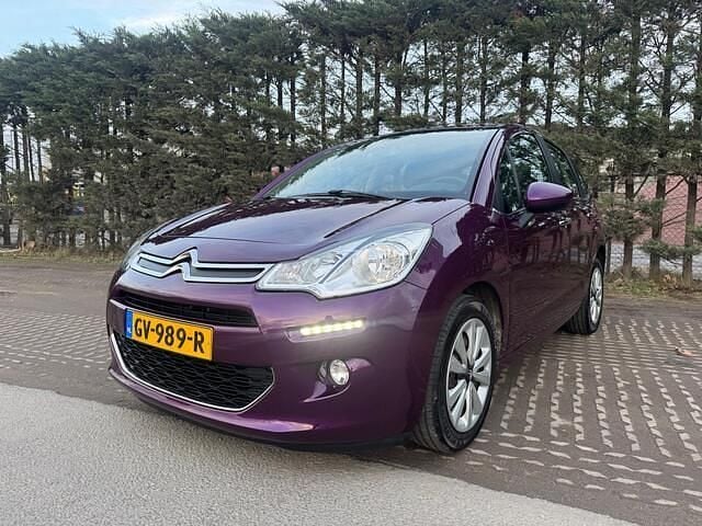 Paars Gebruikt 2015 Citroën C3 PureTech Hatchback | € 4.250 (Super prijs) - Afbeelding 1/4