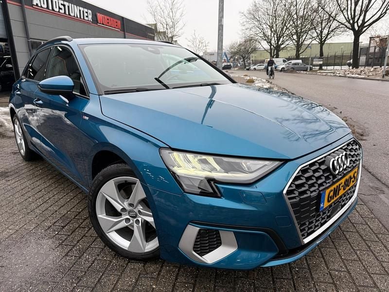 Occasion Audi A3 123 PK (90 kW) 2021 Blauw Hatchback
