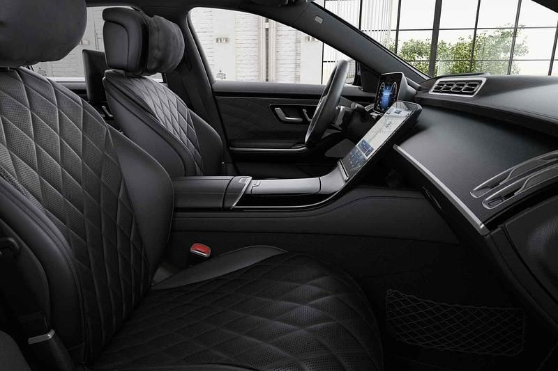 Occasion Mercedes S450 AMG line 299 PK (219 kW) 2025 Blauw Sedan