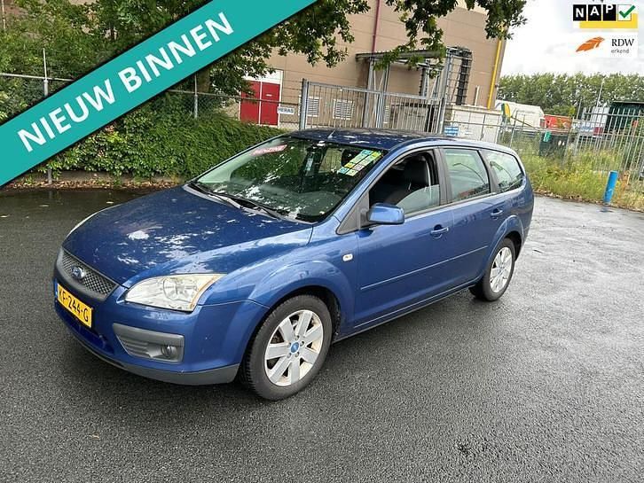 Blauw Occasion 2007 Ford Focus Ambiente Stationwagen | € 1.299 (Goede deal) - Afbeelding 1/3