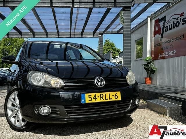 Zwart Gebruikt 2011 VW Golf VI Hatchback | € 4.799 (Eerlijke prijs) - Afbeelding 1/4