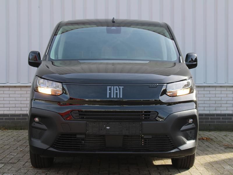Occasion Fiat Doblò 2024 Zwart MPV