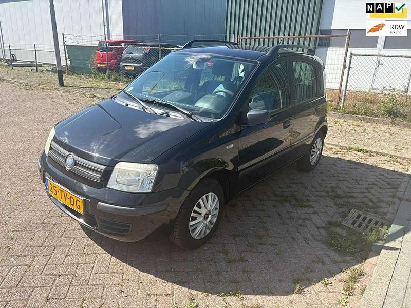 Zwart Gebruikt 2007 Fiat Panda Dynamic Hatchback | € 3.950 (Duur) - Afbeelding 1/4