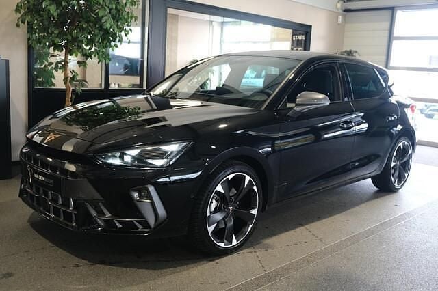 Occasion Cupra Leon 150 PK (110 kW) 2025 Zwart Hatchback