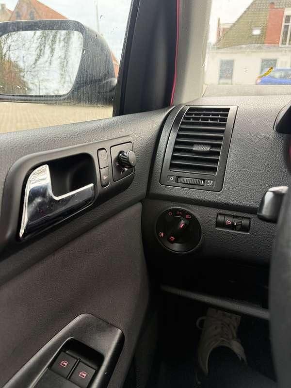 Occasion VW Polo 64 PK (47 kW) 2003 Sedan