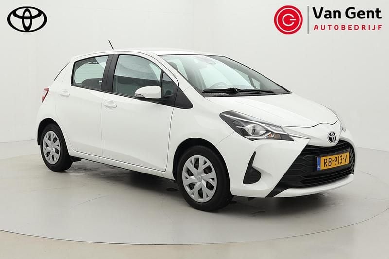 Wit Gebruikt 2017 Toyota Yaris Hatchback | € 14.499 (Eerlijke prijs) - Afbeelding 1/4