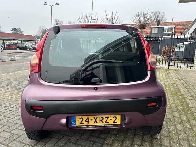 Occasion Peugeot 107 68 PK (50 kW) 2012 Paars Hatchback