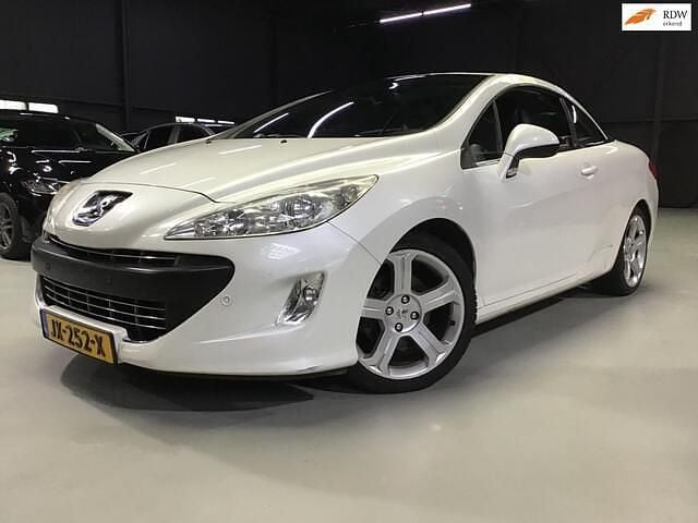Wit (metallic) Gebruikt 2010 Peugeot 308 CC Sport Cabriolet | € 2.499 (Super prijs) - Afbeelding 1/4