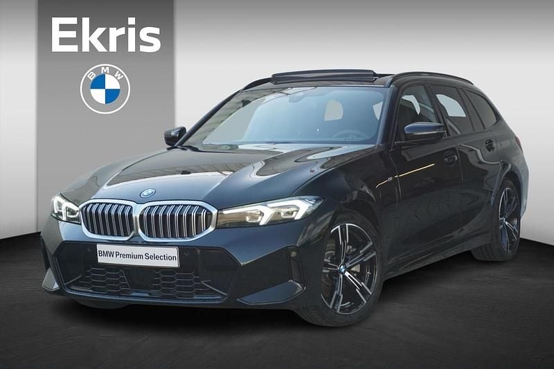 Grijs Gebruikt 2025 BMW 330e M Sport Stationwagen | € 71.723 - Afbeelding 1/4