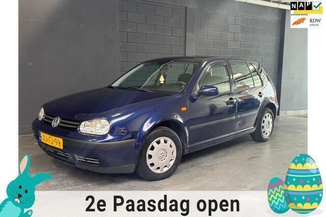 Blauw Gebruikt 1998 VW Golf IV Hatchback | € 1.250 (Eerlijke prijs) - Afbeelding 1/4