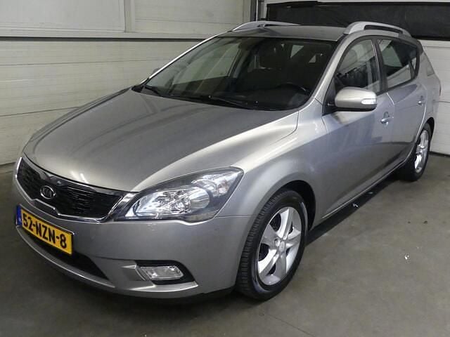 Grijs Gebruikt 2011 Kia Ceed Stationwagen | € 2.945 (Goede deal) - Afbeelding 1/4