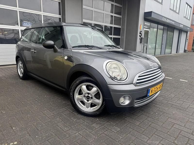 Grijs Gebruikt 2010 Mini One Clubman Pepper Stationwagen | € 3.995 (Eerlijke prijs) - Afbeelding 1/4