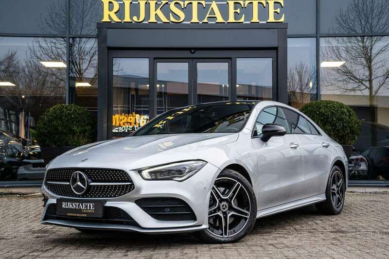 Zilver, metallic lak Gebruikt 2022 Mercedes CLA250e AMG Sedan | € 36.900 (Super prijs) - Afbeelding 1/4